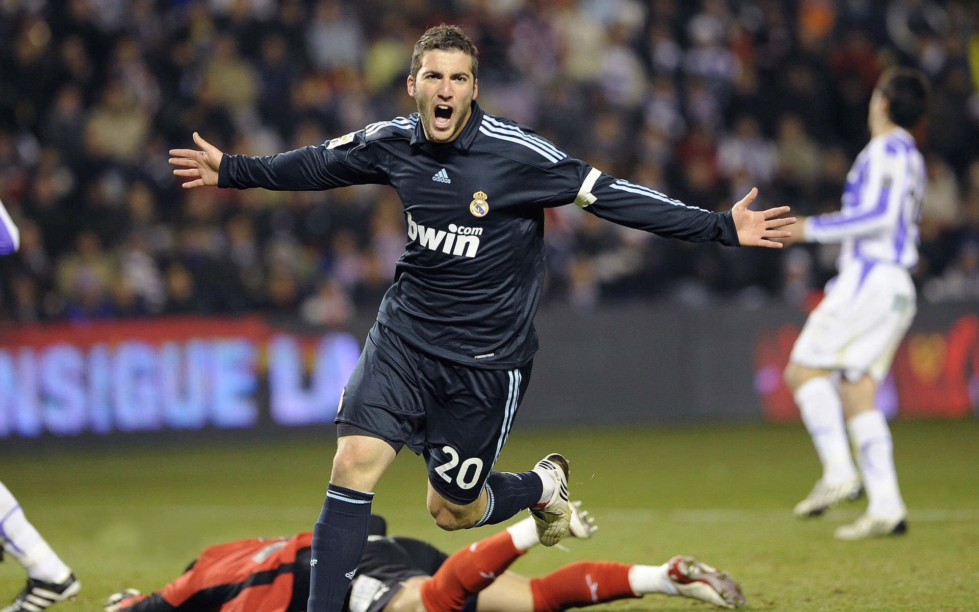 开云体育入口-“基层青训持续发力，持续推动足球基础普及”，青年足球训练